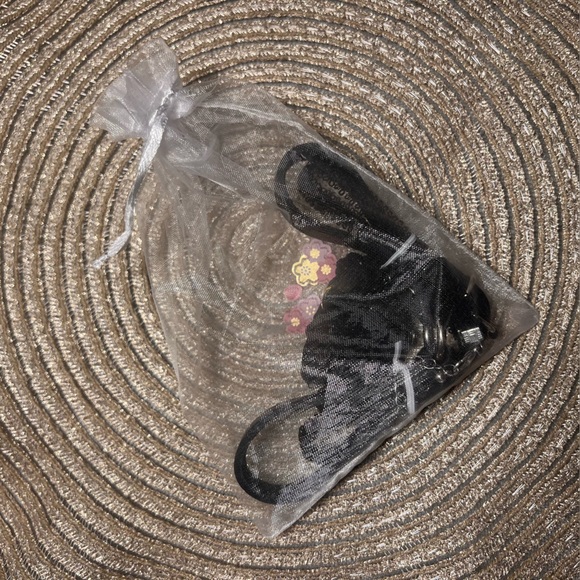 Romantic Goth Choker Bundle Quantity 3 Genuine Leather & Lace Layering 17" Gift - Picture 6 of 7